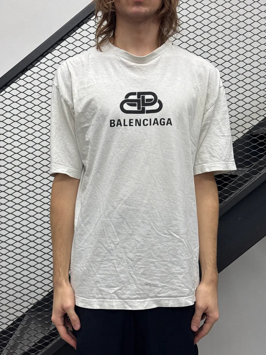 SS2018 Balenciaga White BB Logo Distressed Neckline T-Shirt kOGZtTwC 1