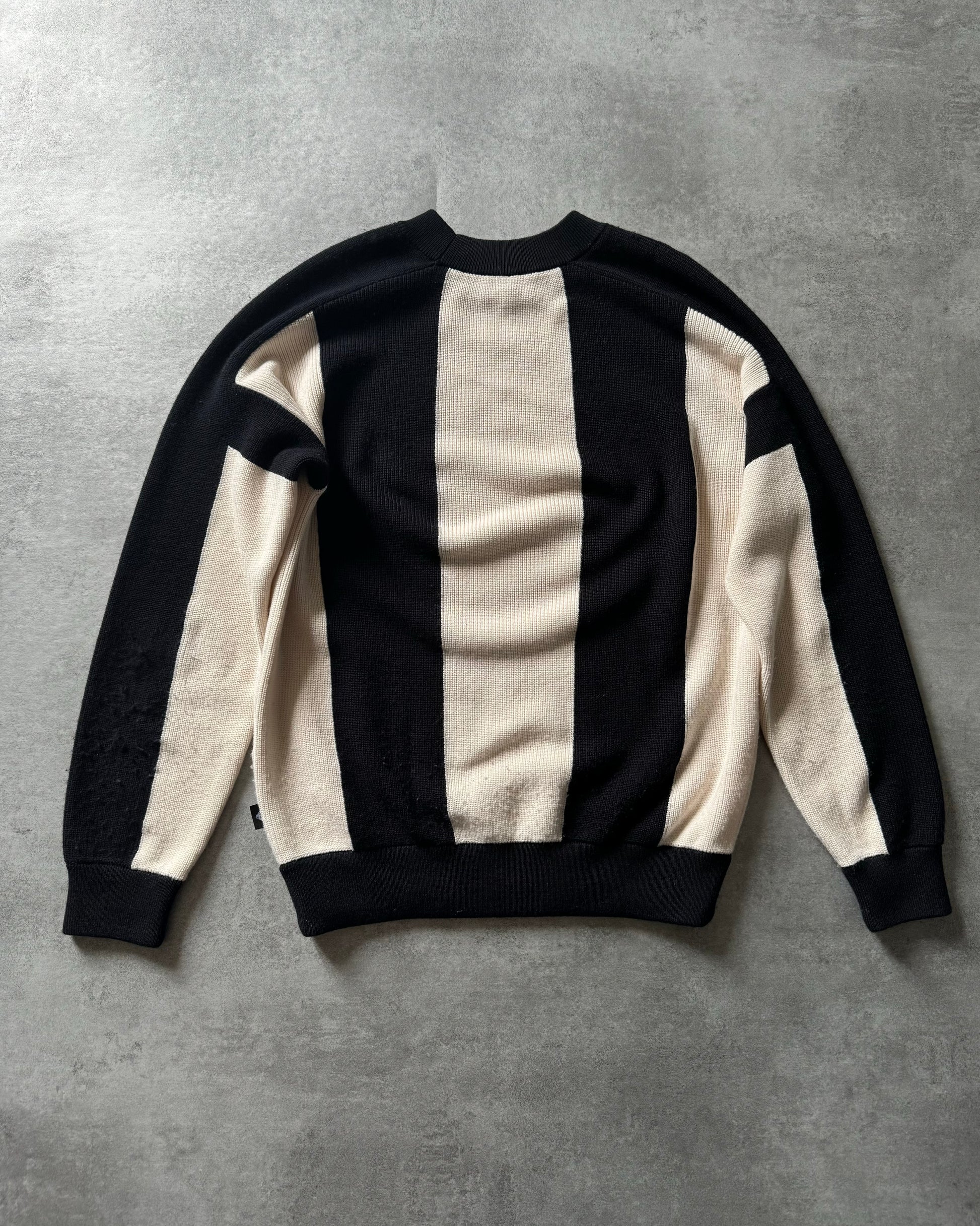 2010s Emporio Armani Relaxed Cozy Sweater (M) - 2