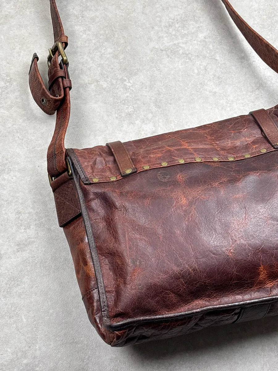SS2010 Dolce & Gabbana Dark Brown Leather Distressed Studded Messenger Bag kRvUoiLI 13