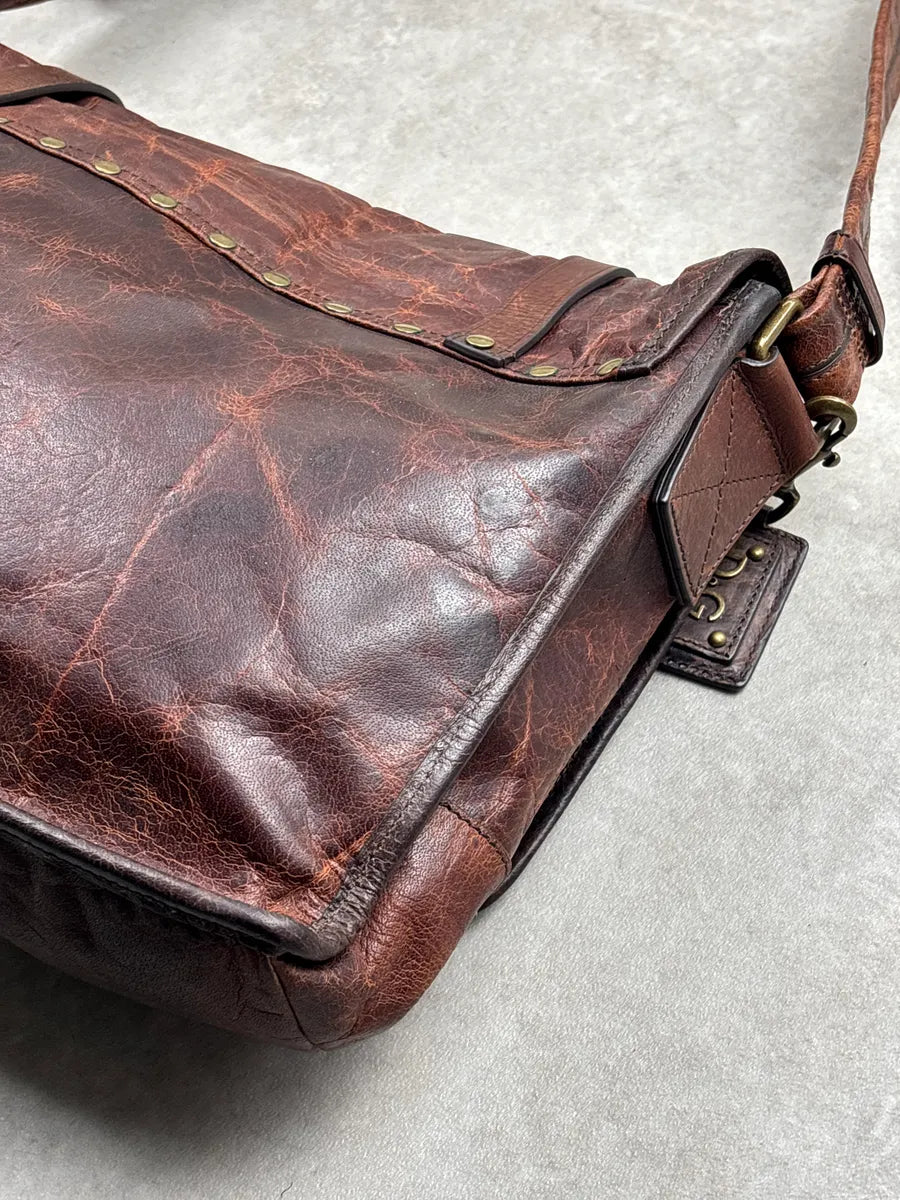SS2010 Dolce & Gabbana Dark Brown Leather Distressed Studded Messenger Bag kRvUoiLI 14