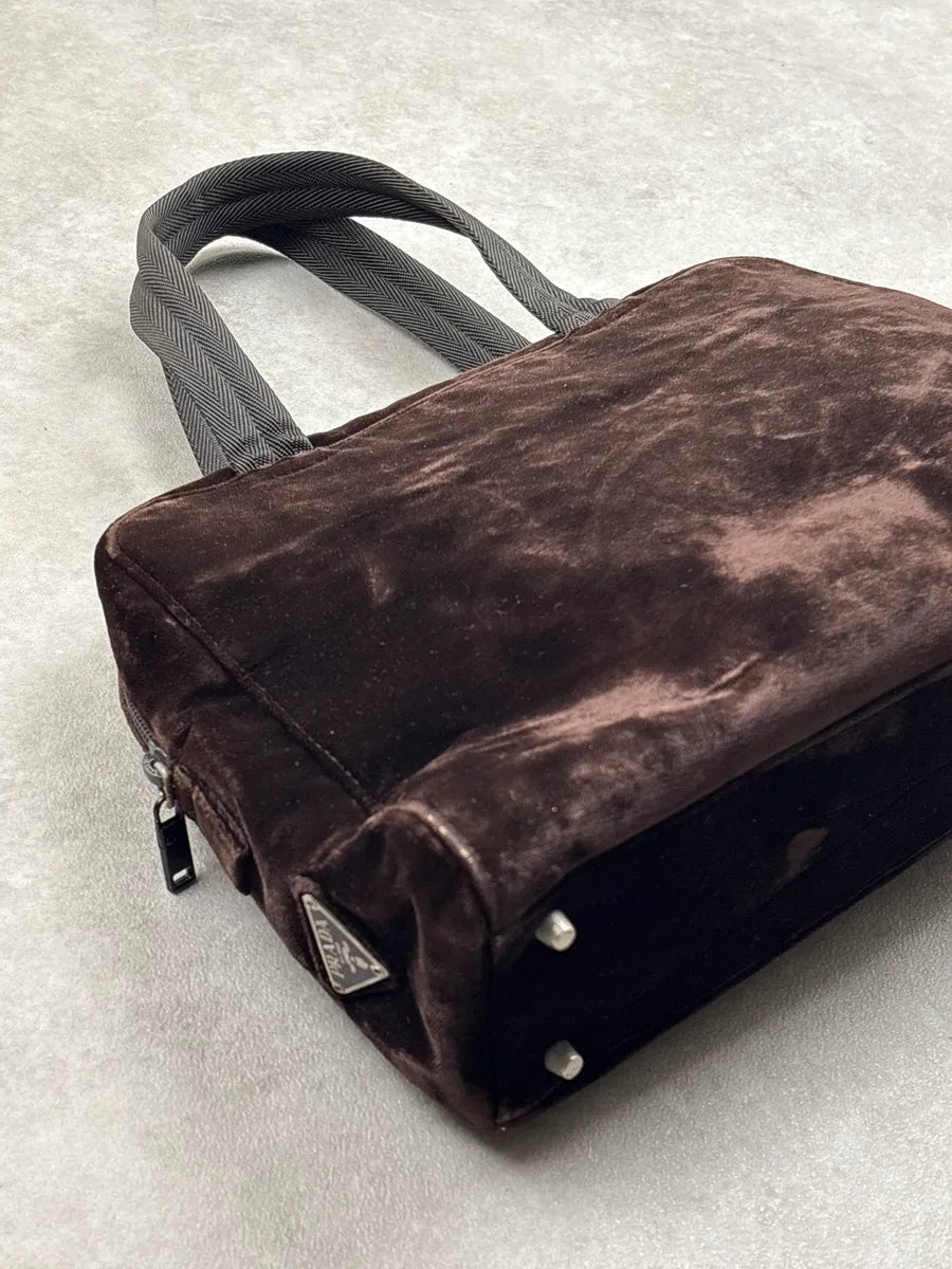 AW2000 Prada Dark Brown Velvet Signature Logo Handle Bag kXXwVhlE 9