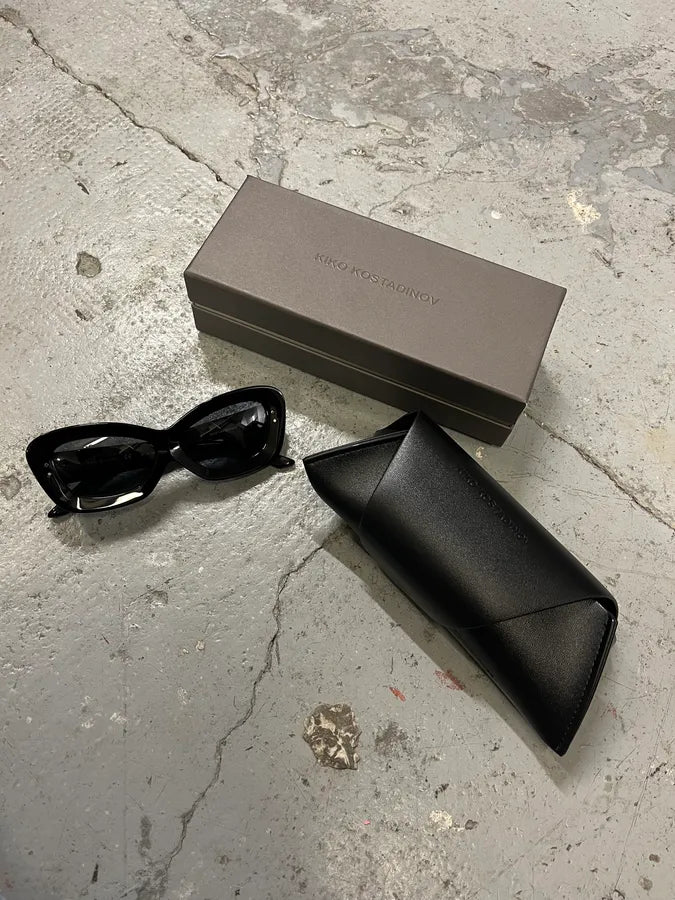 Kiko Kostadinov Black Sunglasses (OS) XwtPEnv 4