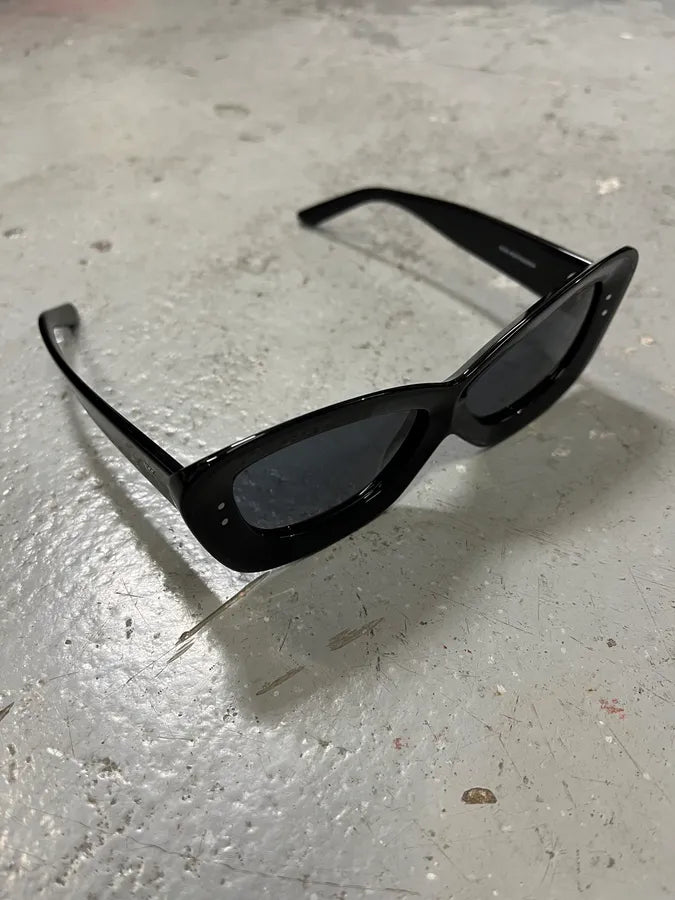 Kiko Kostadinov Black Sunglasses (OS) XwtPEnv 5