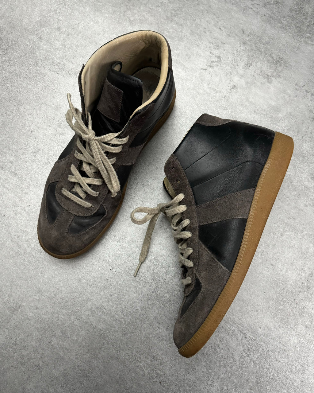 Maison Margiela Replica Black & Grey High Leather Shoes Maison Margiela Replica Black & Grey High Leather Shoes
