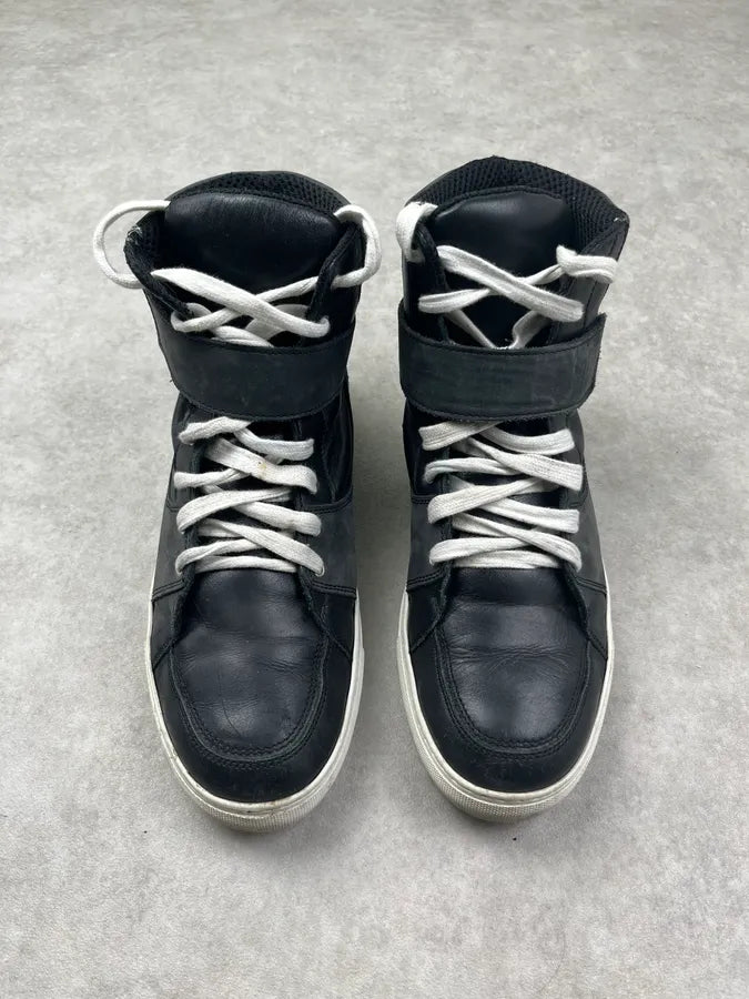2010s Kris Van Assche Black Leather High Scratch Contrast Lace Sneakers mdRqWuo 2