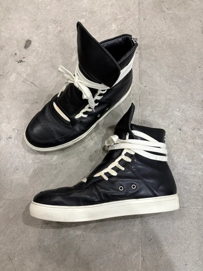 Kris Van Assche Black Leather Laced Eyeled Sneakers mMNRnUC 3