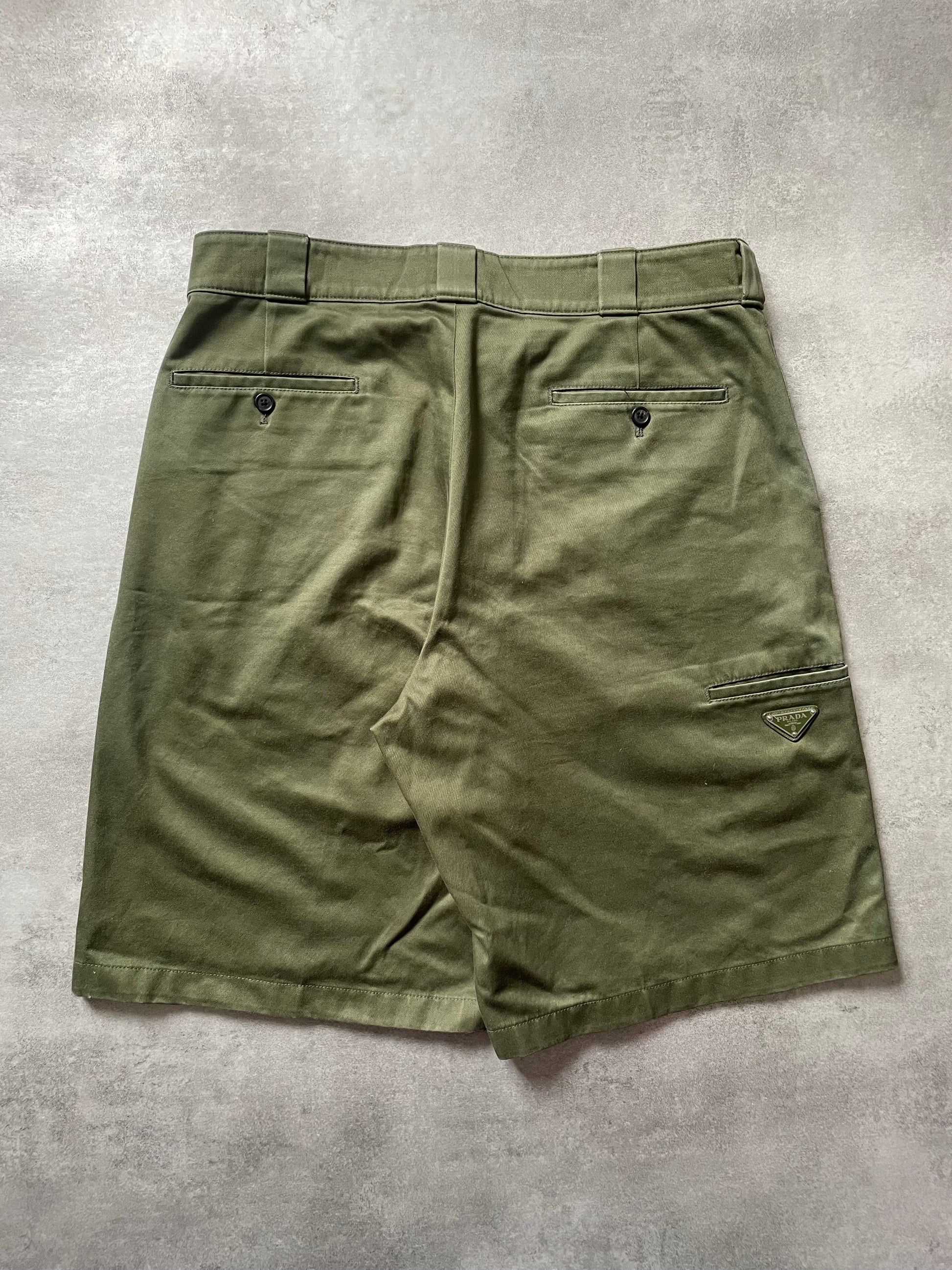 SS2019 Prada Olive Relaxed Ample Shorts (L) - 2