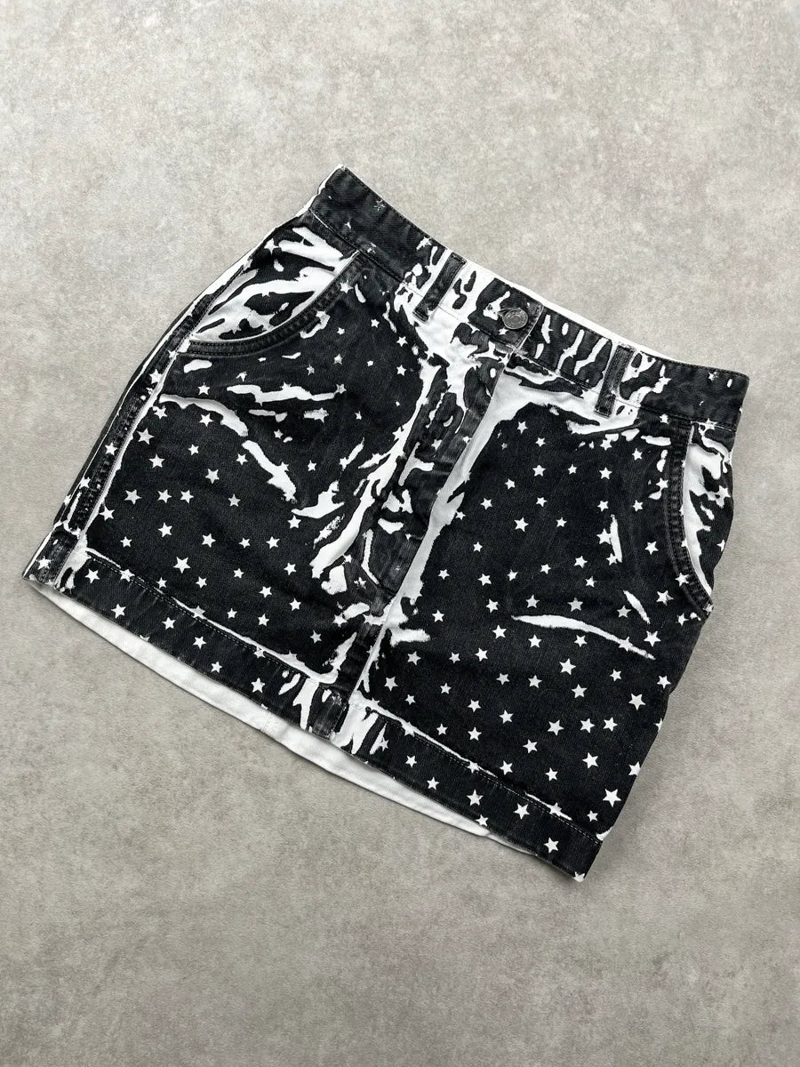 2010s Dolce & Gabbana Black Denim Star Print Bleach Effect Skirt lRdbaCrp 5