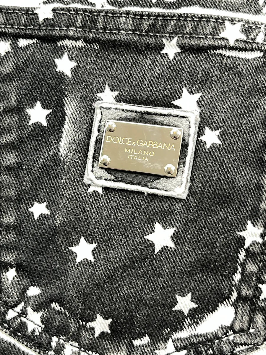 2010s Dolce & Gabbana Black Denim Star Print Bleach Effect Skirt lRdbaCrp 8