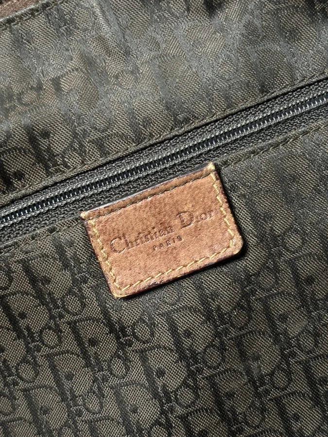 AW2003 Christian Dior Half Moon Navy Denim Leather Studded Bag yTJcOOY 12