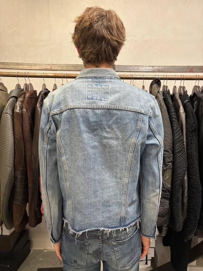 Levi’s Altered Brut Buttoned Denim Trucker Jacket PendHMt 2