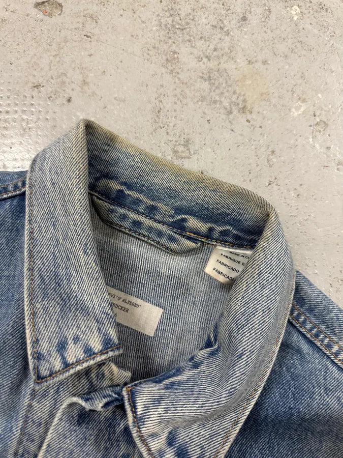 Levi’s Altered Brut Buttoned Denim Trucker Jacket PendHMt 7