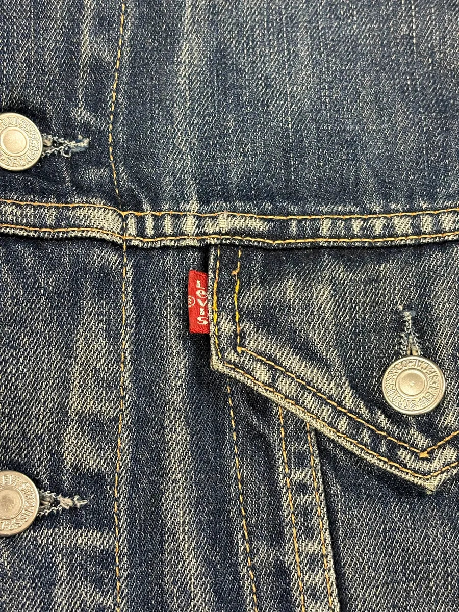 Levi’s Blue Brut Buttoned Denim Trucker Jacket YcpBgyd 7