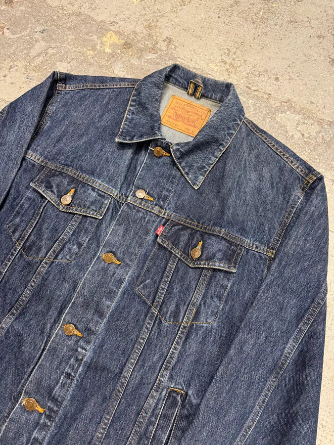 Levi’s Classic Trucker Blue Denim Jacket vCNBoRC 2
