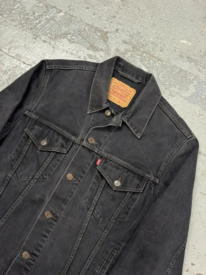 Levi’s Dark Grey Brut Buttoned Denim Trucker Jacket PQkYZMF 4