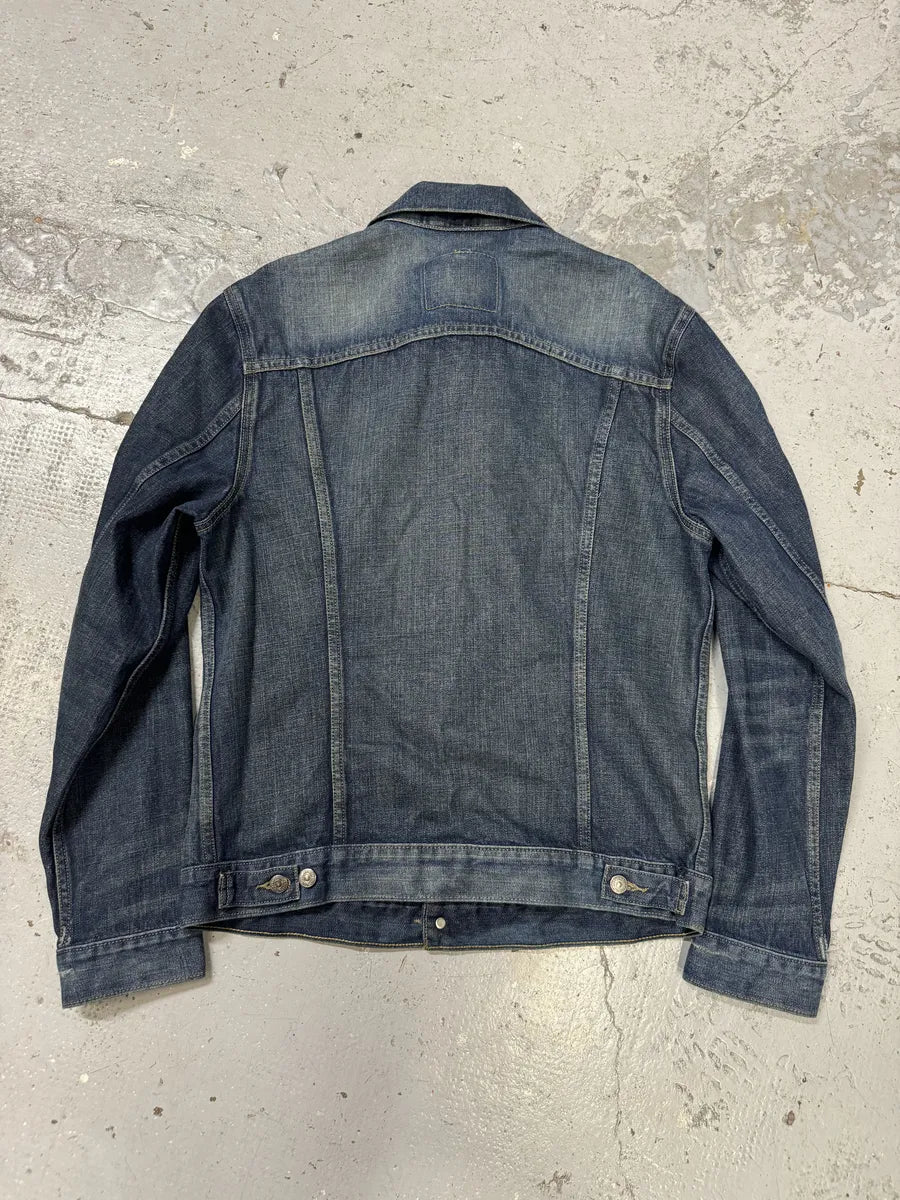 Levi’s Raw Brut Buttoned Denim Trucker Jacket TzunASw 3