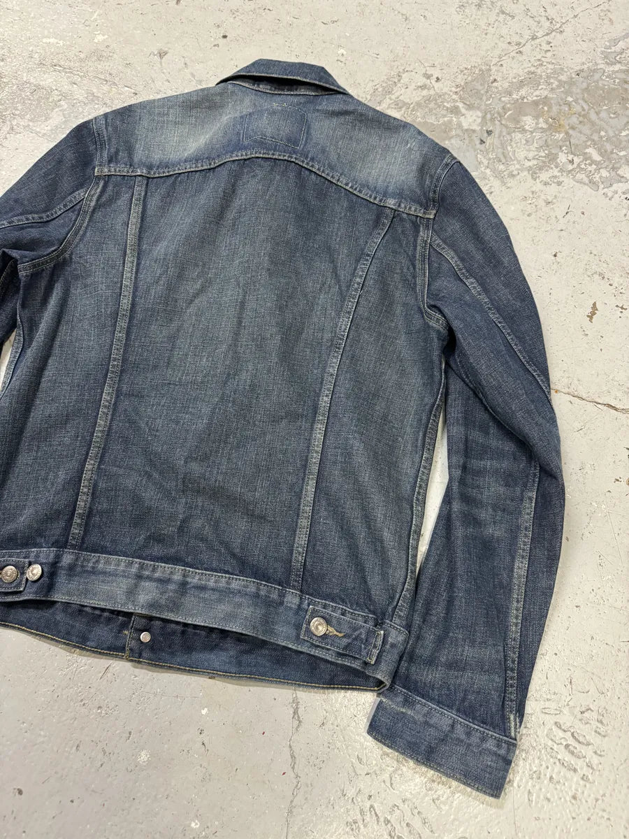 Levi’s Raw Brut Buttoned Denim Trucker Jacket TzunASw 5