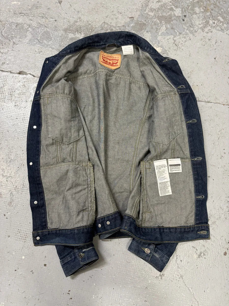 Levi’s Raw Brut Buttoned Denim Trucker Jacket TzunASw 6