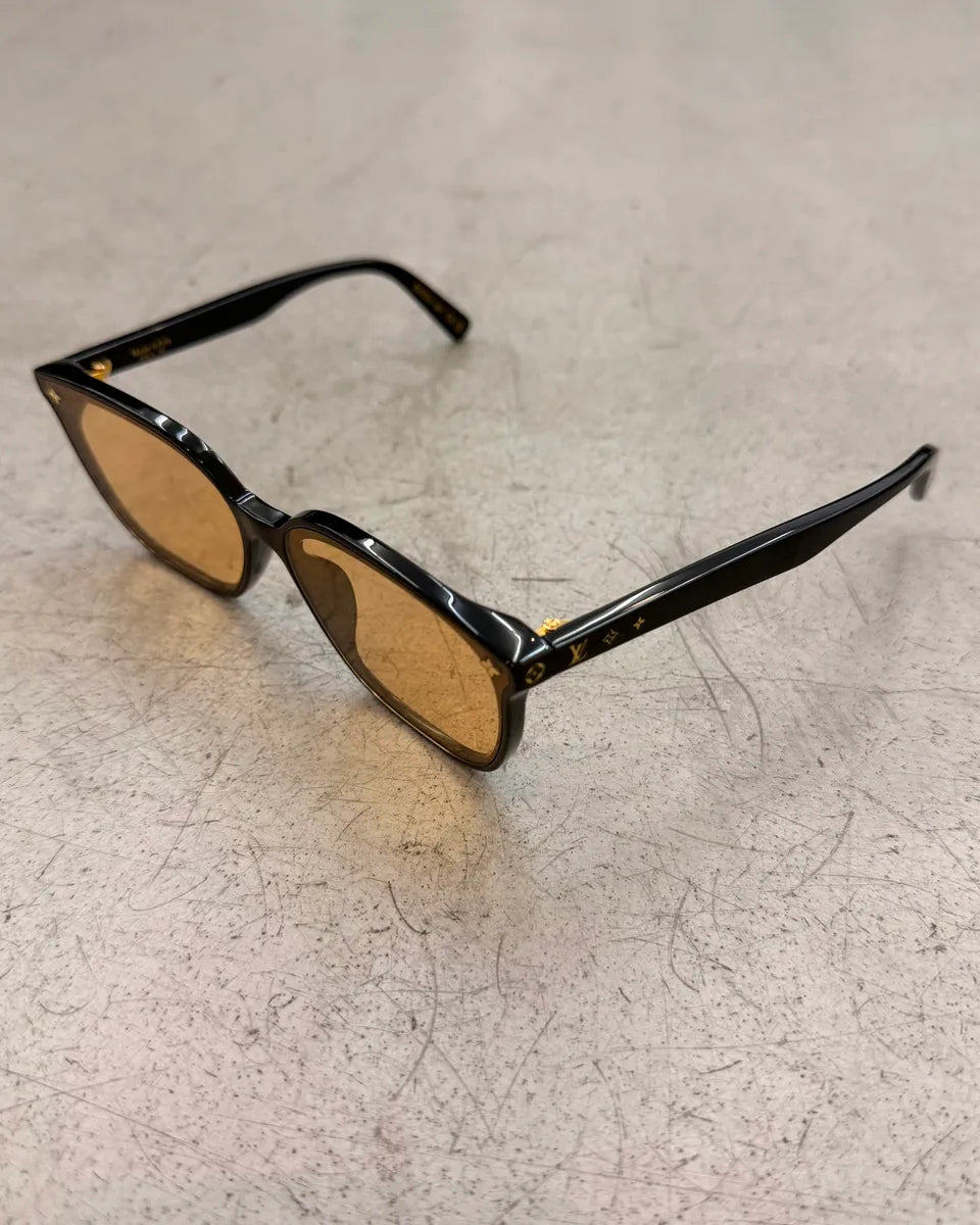 Louis Vuitton Black Acetate Square Sunglasses KeoQzkG 1