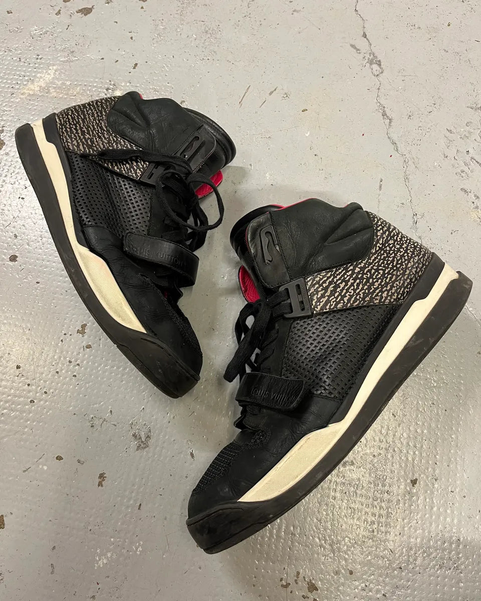 Louis Vuitton Black High Strap Trail Blazer Sneakers  rCESqLg 1