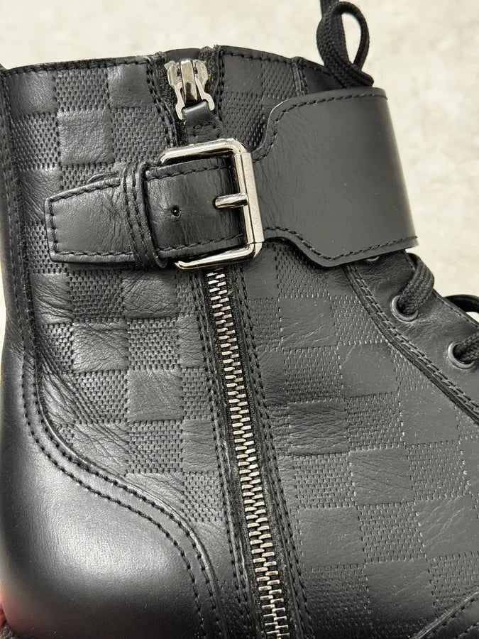 Louis Vuitton Black Leather Damier Clash Combat Boots kGOgFkA 3