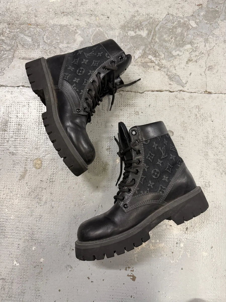 Louis Vuitton Black Leather Ranger Combat Boots rreMIhU 1