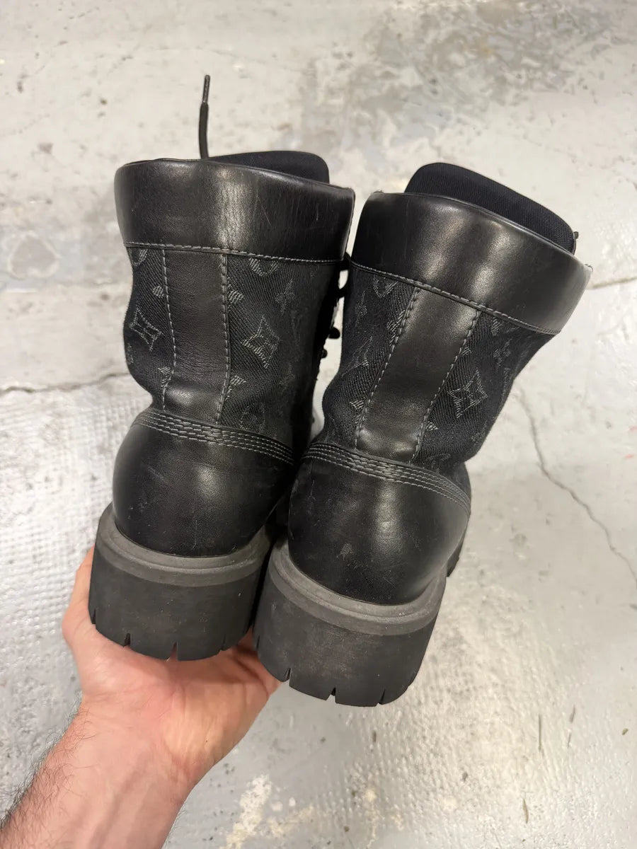 Louis Vuitton Black Leather Ranger Combat Boots rreMIhU 4