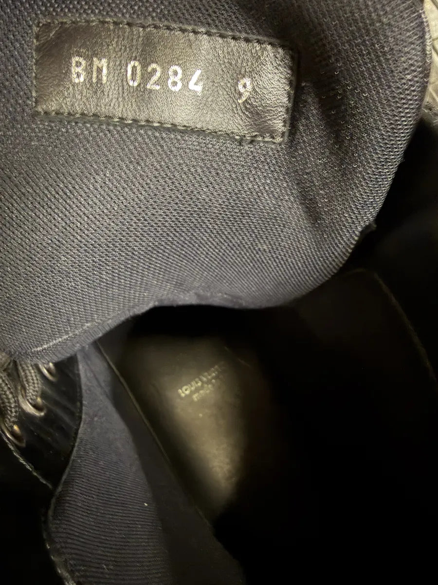 Louis Vuitton Black Leather Ranger Combat Boots rreMIhU 7