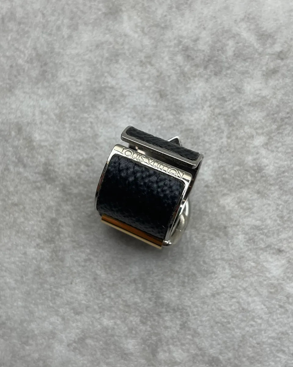 Louis Vuitton Black Leather Ring PaYzHnM 4