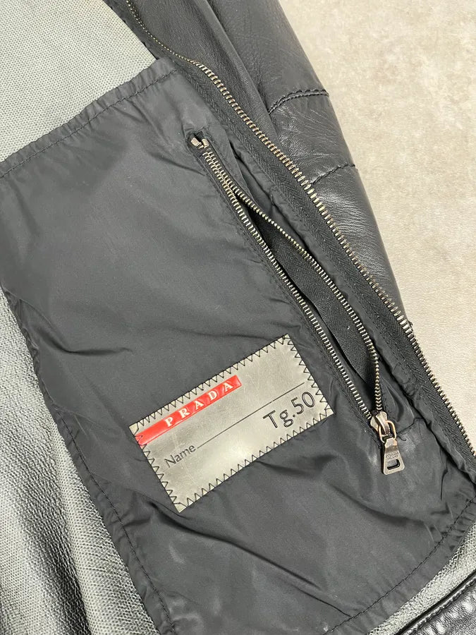 2000s Prada Black Leather Lips Biker Jacket XXpPuNr 12