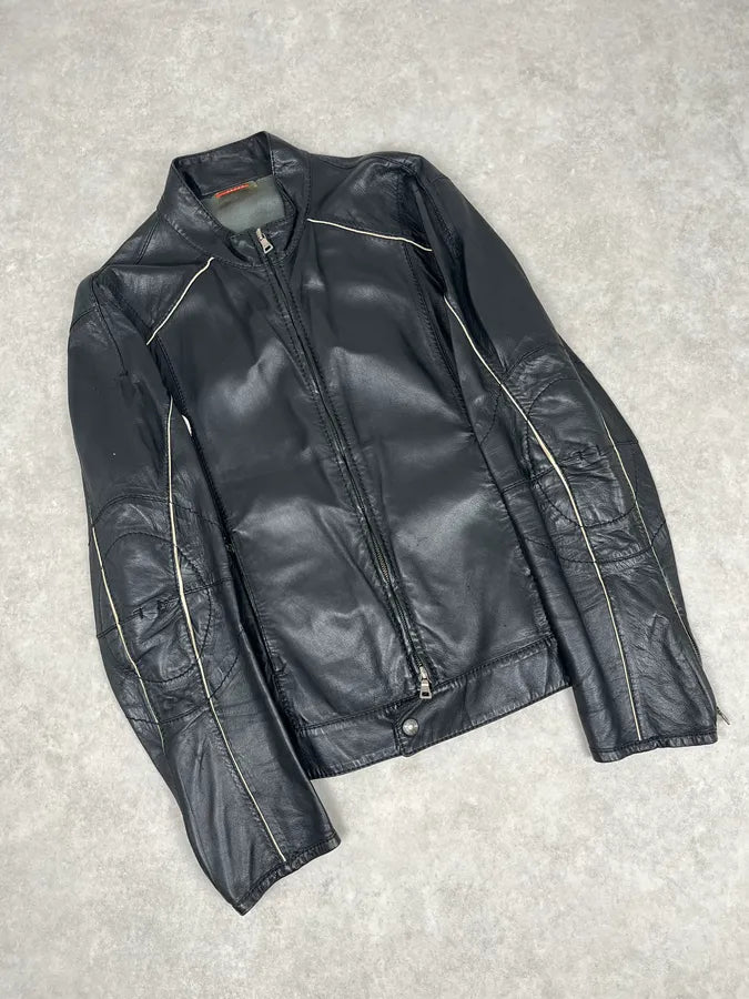 2000s Prada Black Leather Lips Biker Jacket XXpPuNr 4
