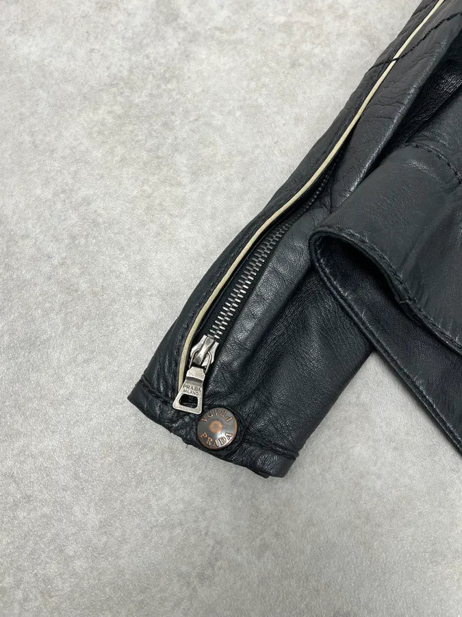 2000s Prada Black Leather Lips Biker Jacket XXpPuNr 11