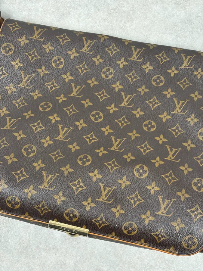 Louis Vuitton Brown Leather Logo Messenger Bag NcaNyCX 12