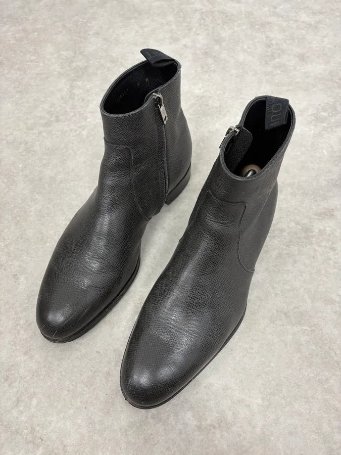Louis Vuitton Black Faded Anthracite Leather Ankle Boots vHiHUKm 2