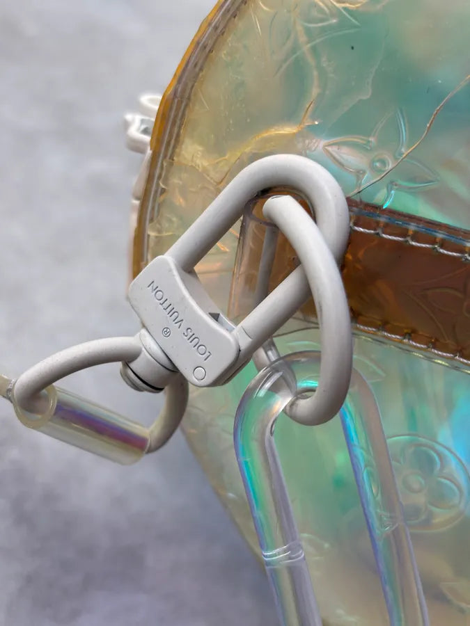 Louis Vuitton 50 Holographic Iridescent Monogram Prism Keepall Bag uDiKWHm 13