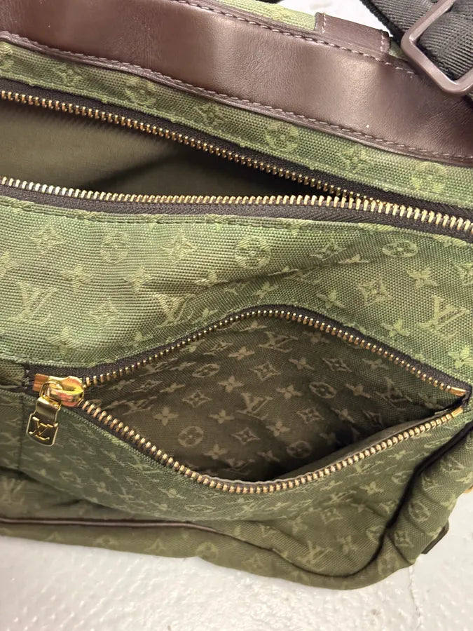 Louis Vuitton Khaki Monogram Canvas Multi-Pocket Shoulder Bag GgwYJXi 12
