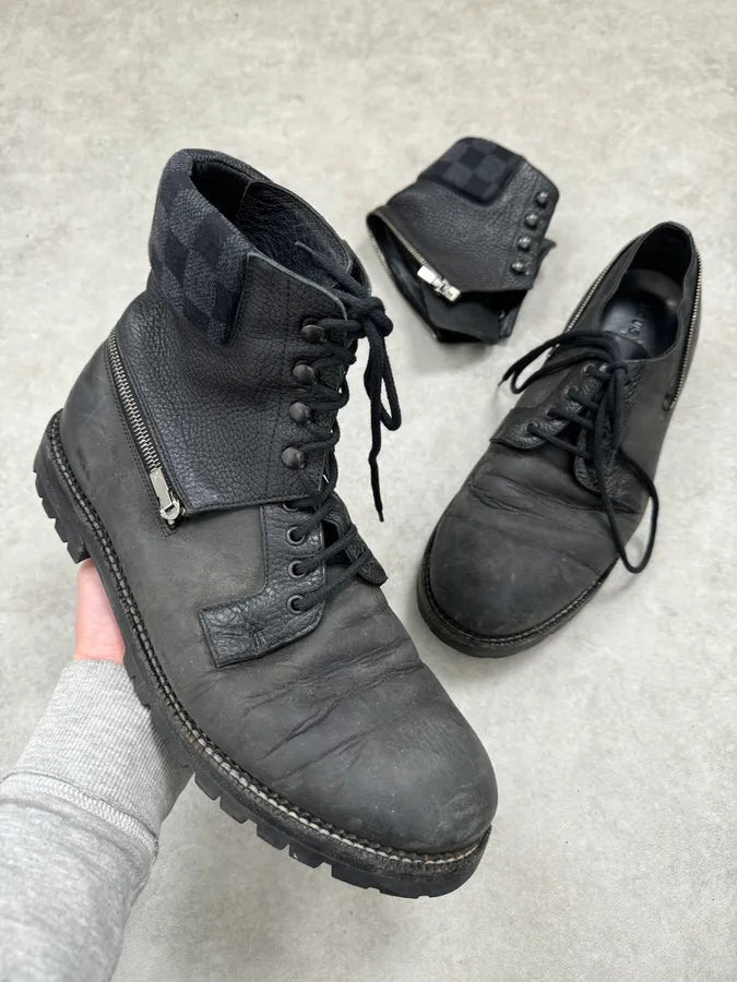 Louis Vuitton Lace-Up Detachable Black Eroded Leather Boots KGEuVuu 0