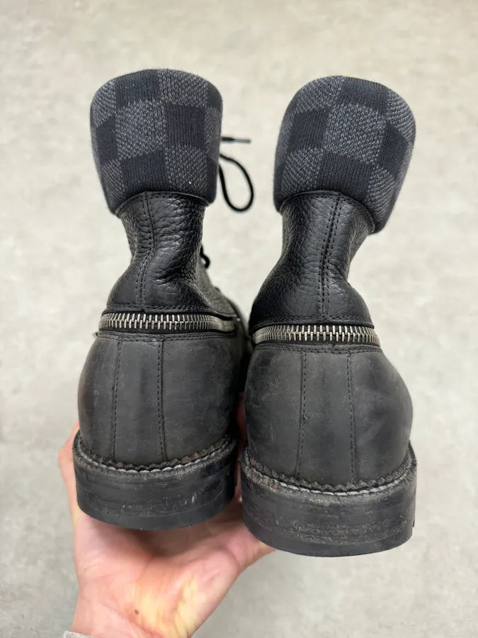 Louis Vuitton Lace-Up Detachable Black Eroded Leather Boots KGEuVuu 7
