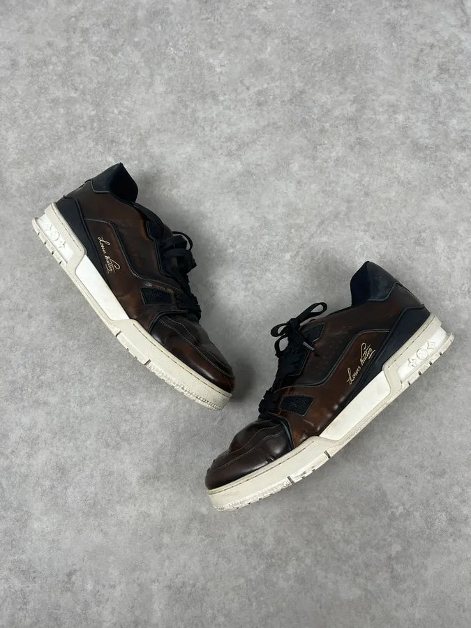 Louis Vuitton LV Trainer Brown Glass Sneakers ZFunAux 1