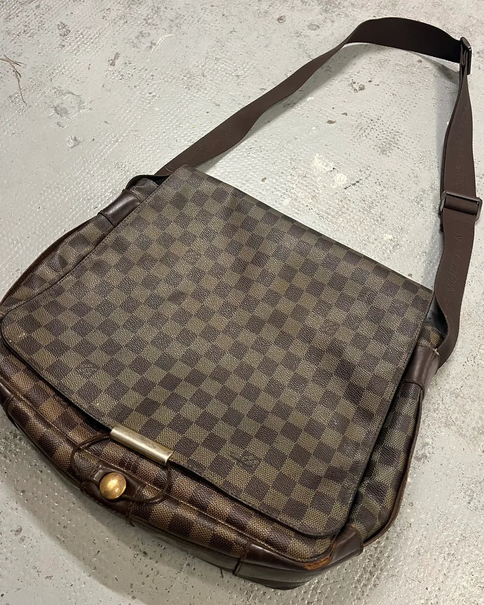 Louis Vuitton Monogram Brown Leather Messenger Bag wxEIKNY 3