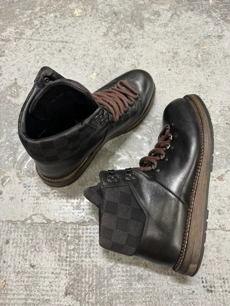 Louis Vuitton Monogrammed Black Leather Boots vCZVIjA 3