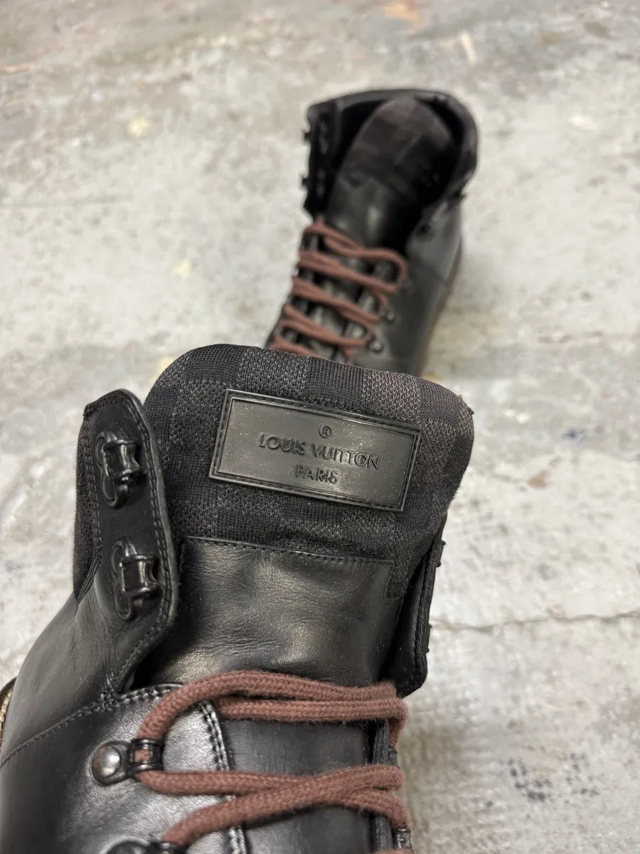 Louis Vuitton Monogrammed Black Leather Boots vCZVIjA 5