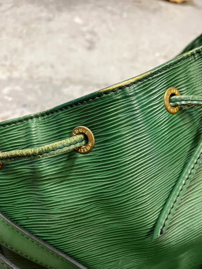 Louis Vuitton Noé Green Epi Leather Handle Bag (OS) pHEoIAO 8