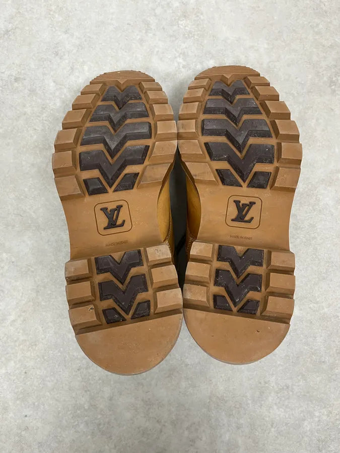 Louis Vuitton Oberkampf Beige Wheat Nubuck Boots RgQQFsH 6