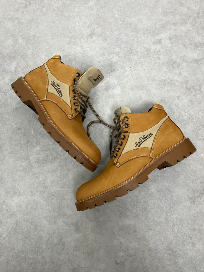 Louis Vuitton Oberkampf Beige Wheat Nubuck Boots RgQQFsH 3