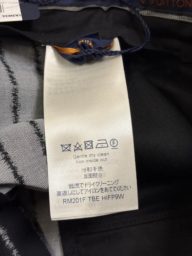 Louis Vuitton Striped Black Elegant Suit NmRocXQ 16