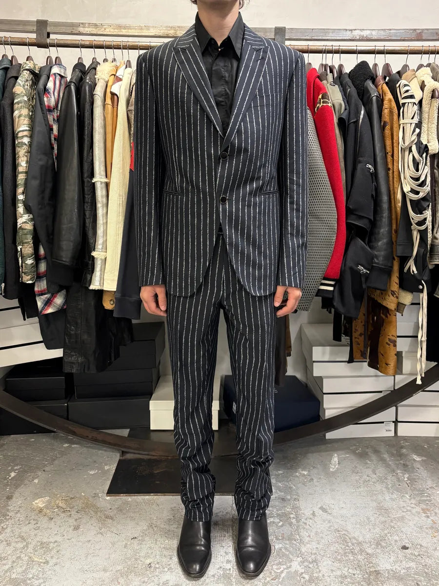 Louis Vuitton Striped Black Elegant Suit NmRocXQ 1