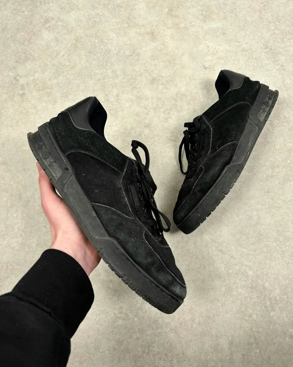 Louis Vuitton Trainers Black Suede Lace-up Sneakers UNBiwbd 0