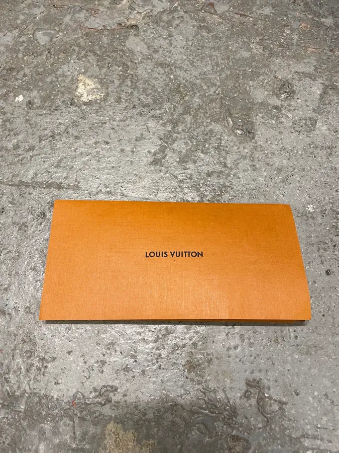 Louis Vuitton V Original Bracelet (OS) 7