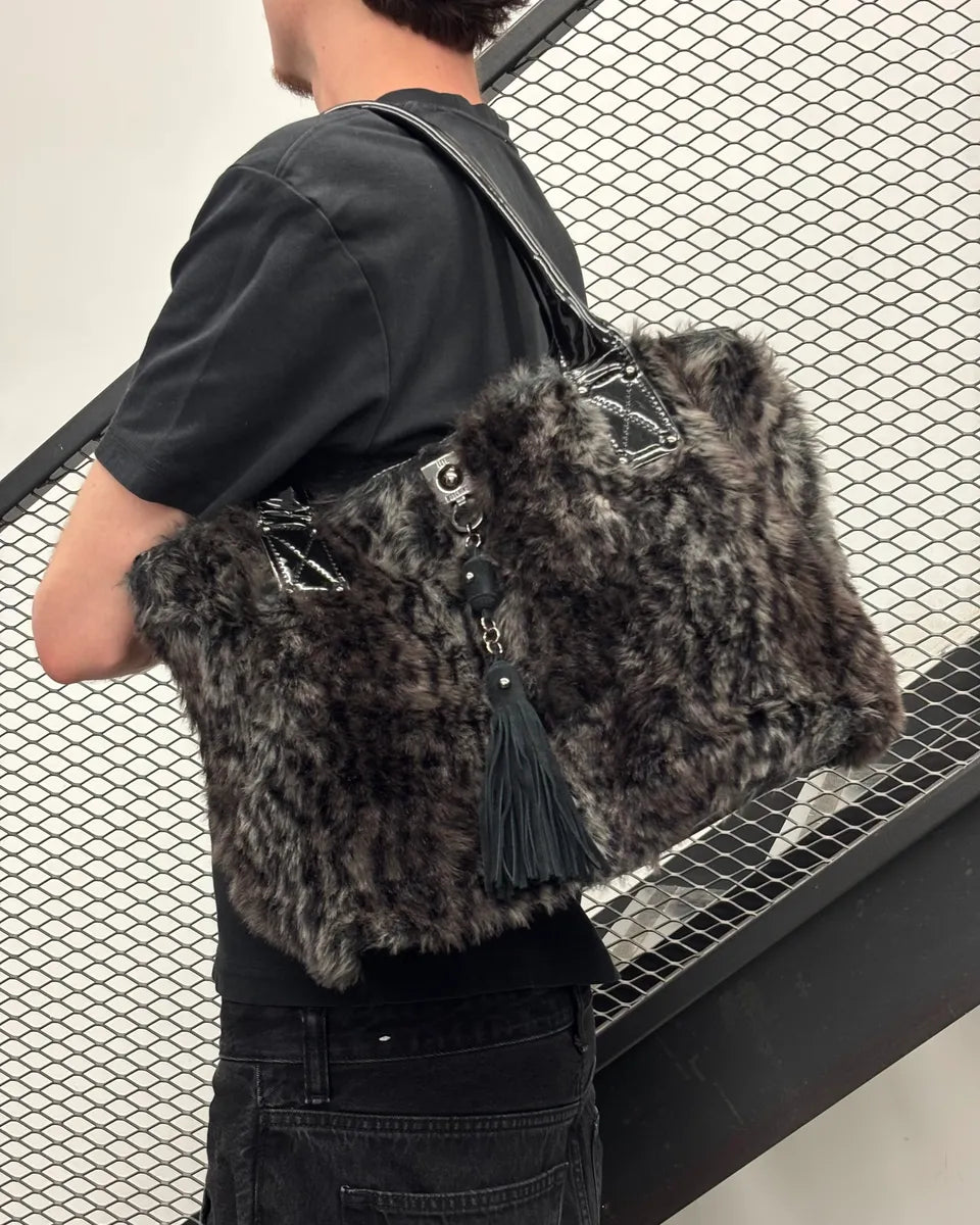 Love Moschino Dark Leopard Faux Fur Handle Bag mlFUMUK 2